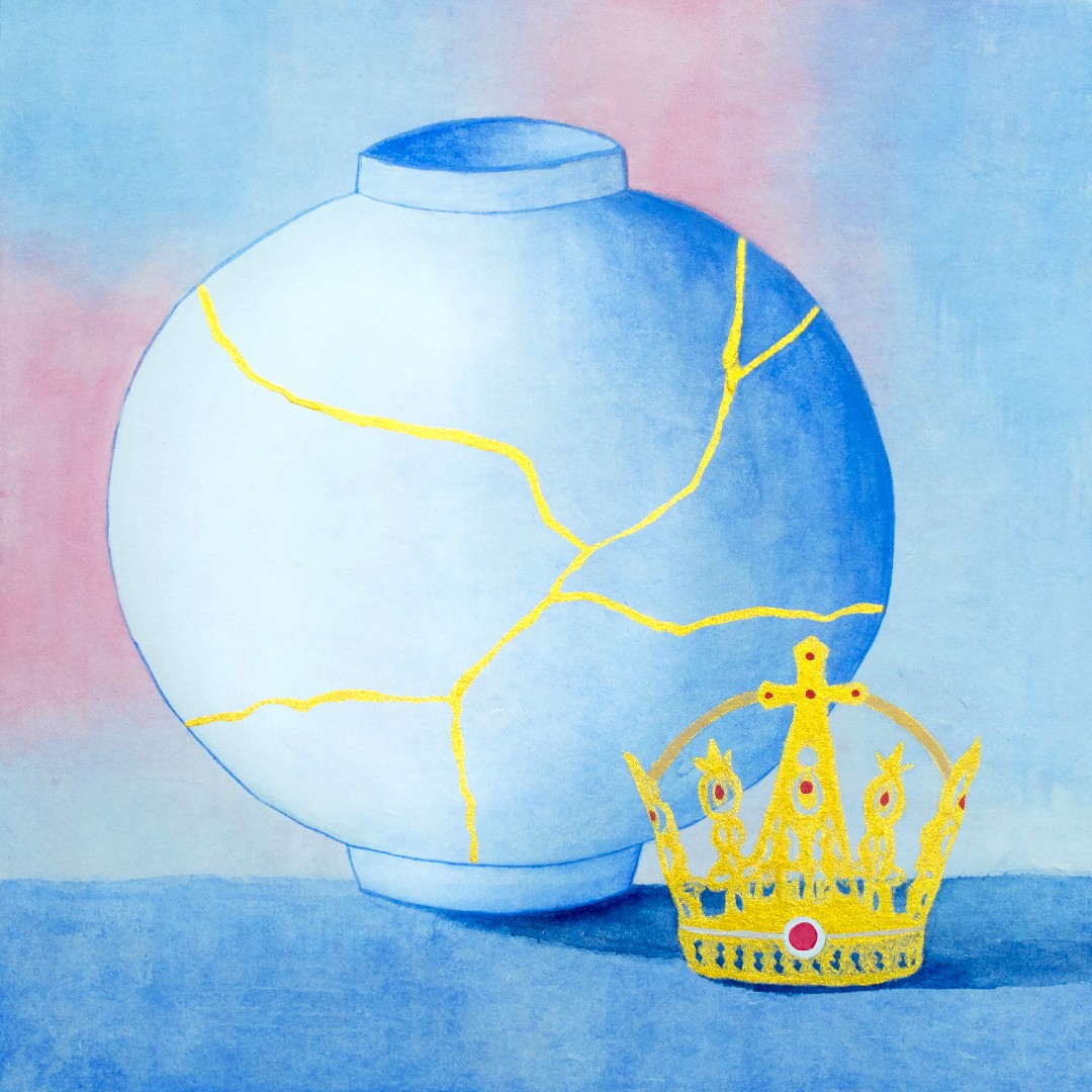 O King of the Nations: a Kintsugi-mended jar beside a jewelled crown, gold seams over the breaks